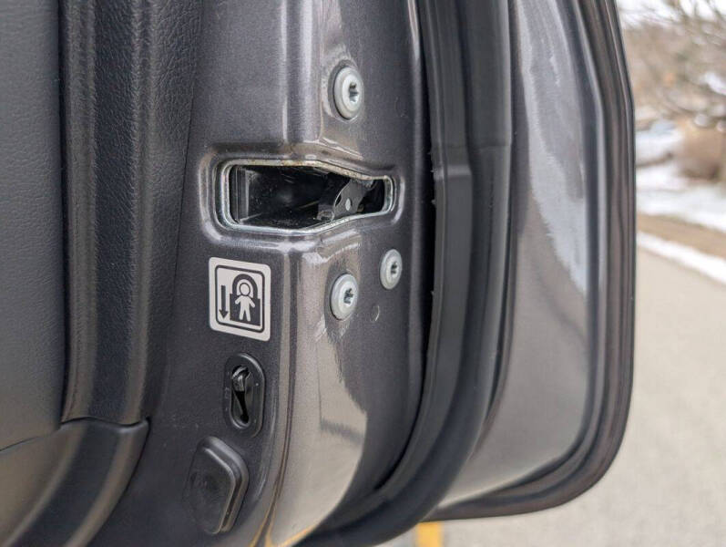 2013 Toyota Land Cruiser