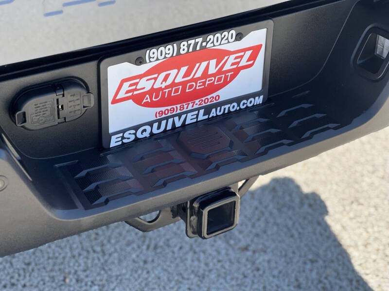 2021 Toyota Tacoma TRD Sport