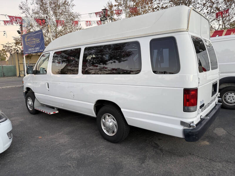 2013 Ford E-Series E-250