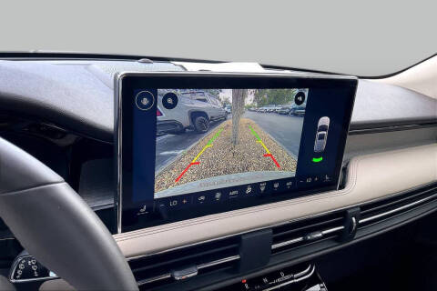 2023 Lincoln Corsair Standard