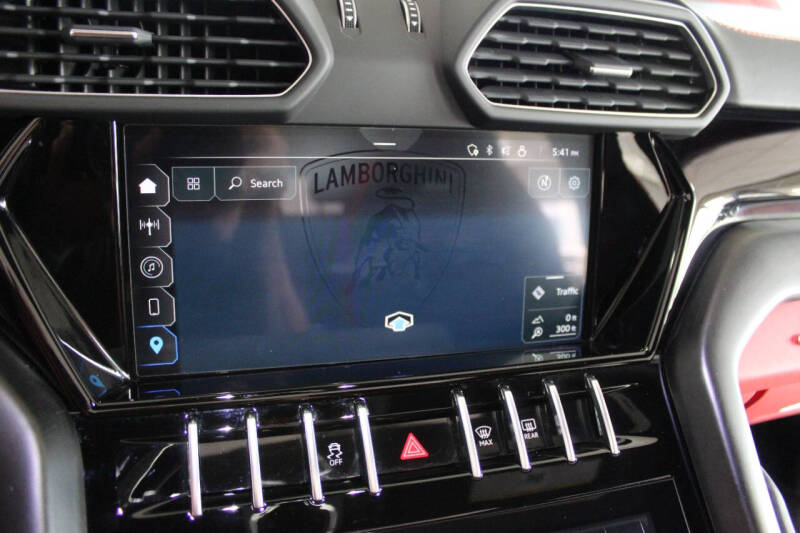 2023 Lamborghini Urus S