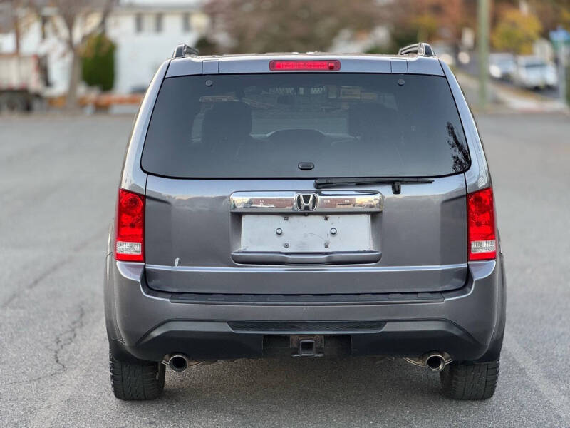 2015 Honda Pilot EX photo 9