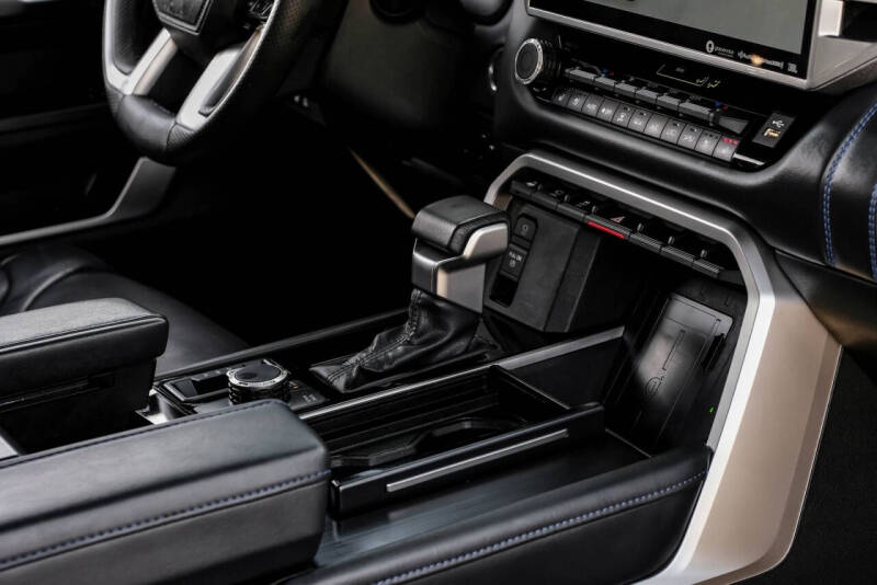 2023 Toyota Sequoia Platinum