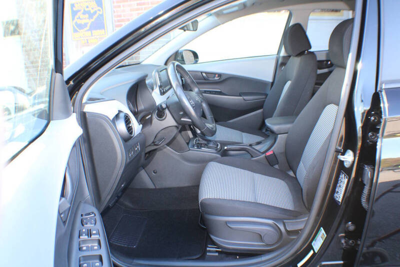 2021 Hyundai Kona SEL