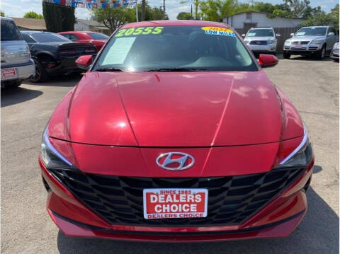 2021 Hyundai Elantra for sale at Dealers Choice Inc in Farmersville CA