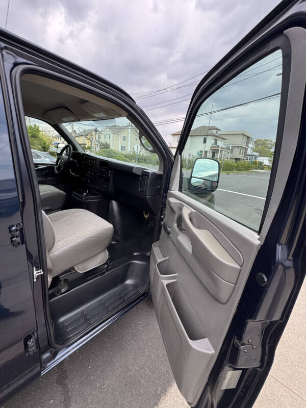 2011 Chevrolet Express 3500