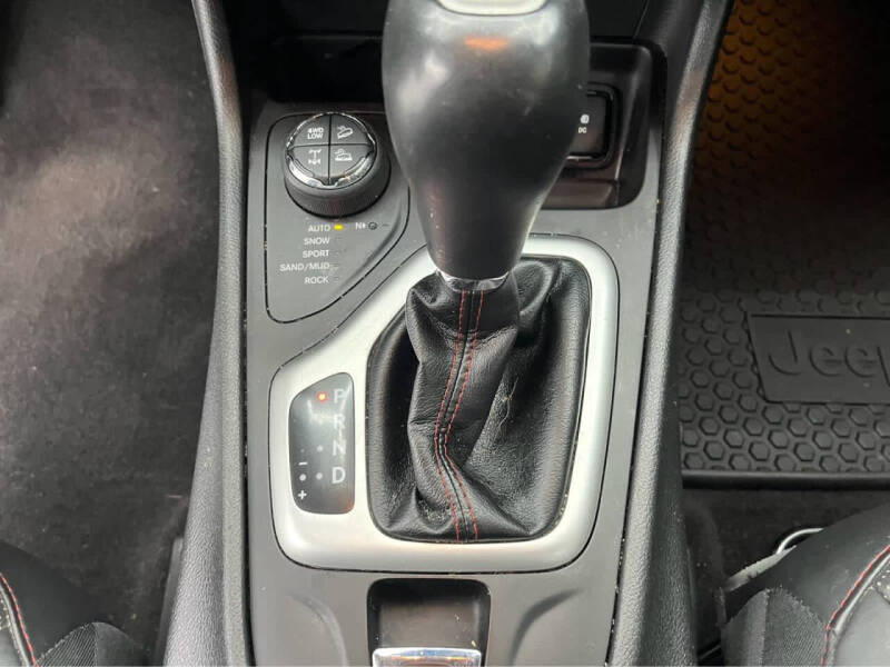 2018 Jeep Cherokee Trailhawk