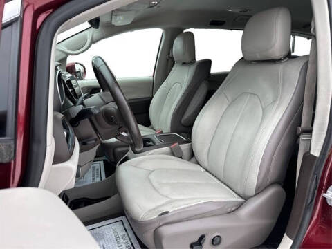 2018 Chrysler Pacifica Touring L Plus