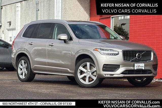 2023 Volvo XC90 B5 Core