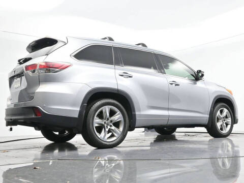 2016 Toyota Highlander Limited