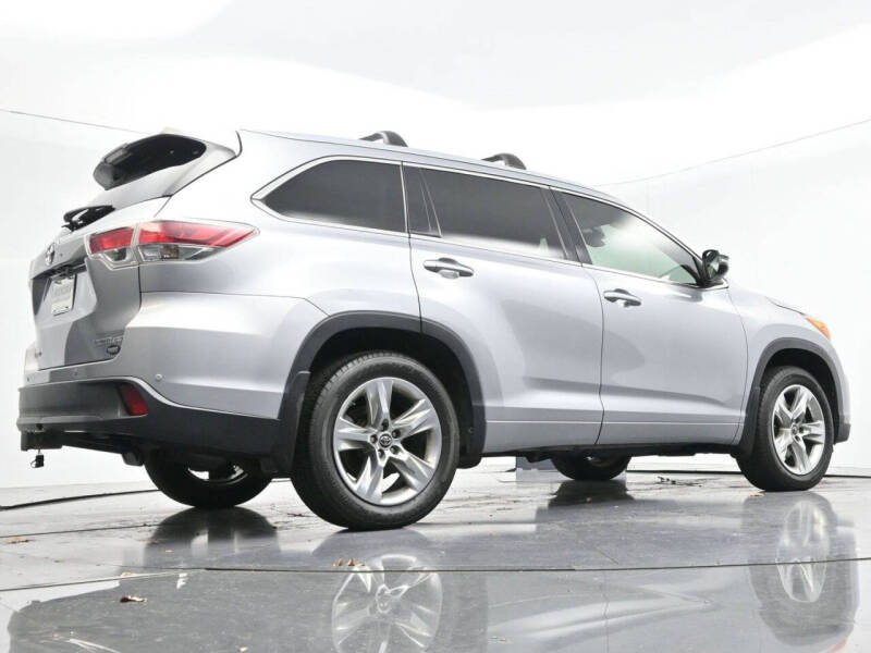 2016 Toyota Highlander Limited