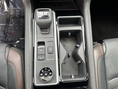 2023 Nissan Pathfinder Platinum