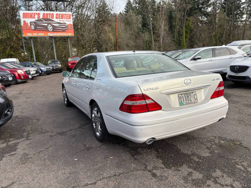 2004 Lexus LS 430