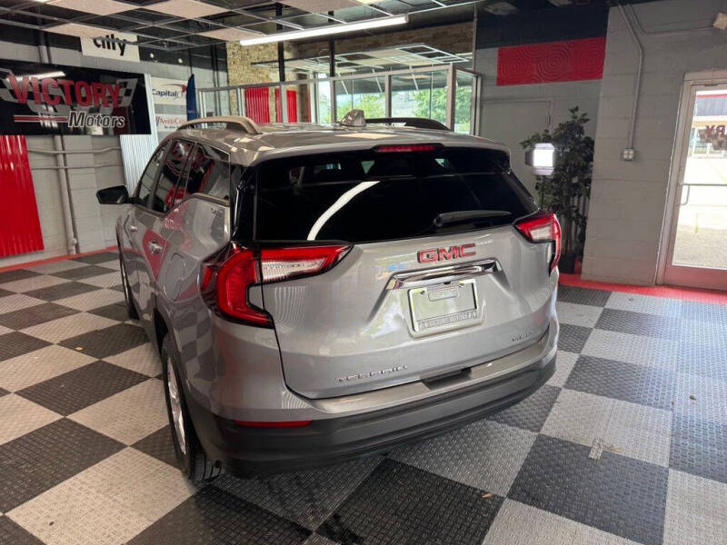 2023 GMC Terrain SLE
