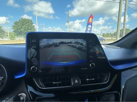 2020 Toyota C-HR XLE