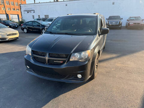 2014 Dodge Grand Caravan for sale at Best Motors LLC in Cleveland OH