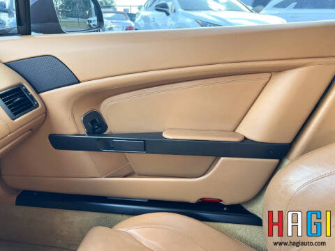 2012 Aston Martin V8 Vantage