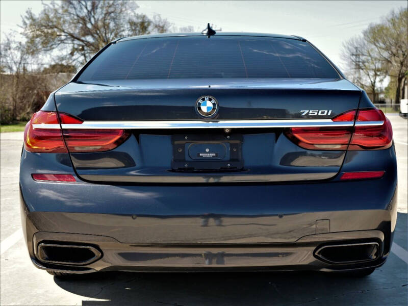 2017 BMW 7 Series 750i