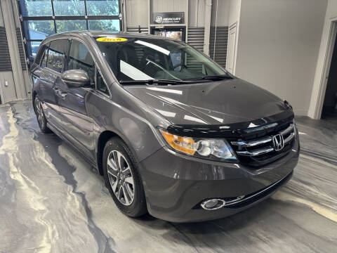 2016 Honda Odyssey for sale at Crossroads Car & Truck in Milford OH