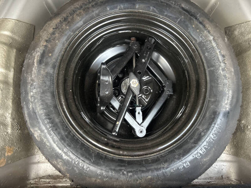 2009 Dodge Avenger SE