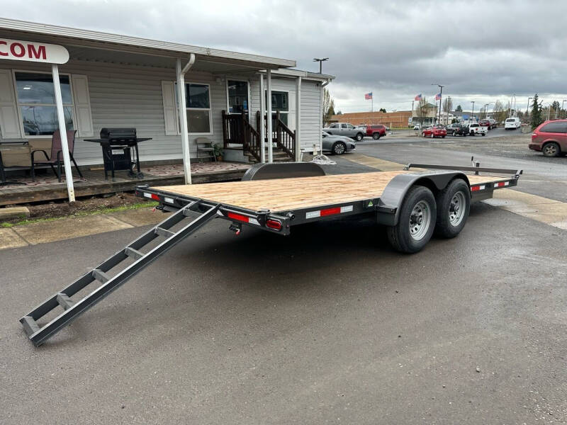 2024 Summit Trailers C5FB718TA3 for sale at Woodburn Trailers in Woodburn OR