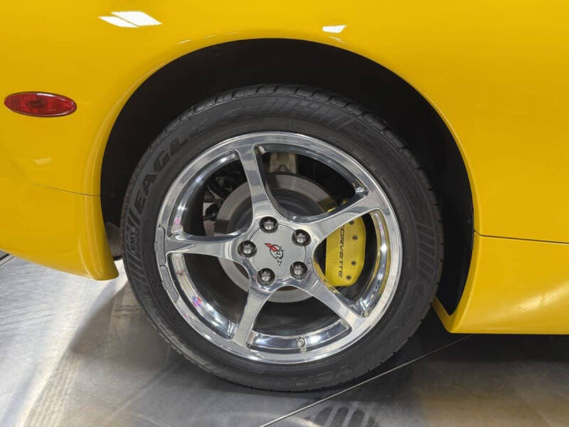 2004 Chevrolet Corvette