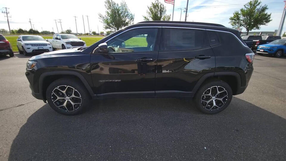 2024 Jeep Compass for sale at Victoria Auto Sales in Victoria, MN