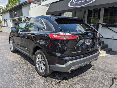 2024 Ford Edge Titanium