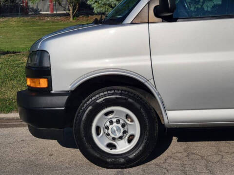 2019 Chevrolet Express LS 2500