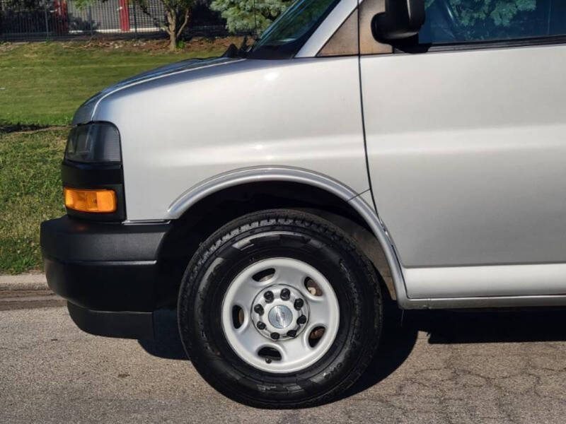 2019 Chevrolet Express LS 2500