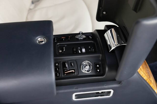 2010 Rolls-Royce Phantom Coupe