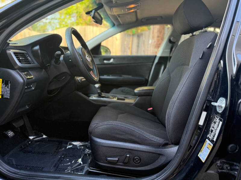 2016 Kia Optima LX