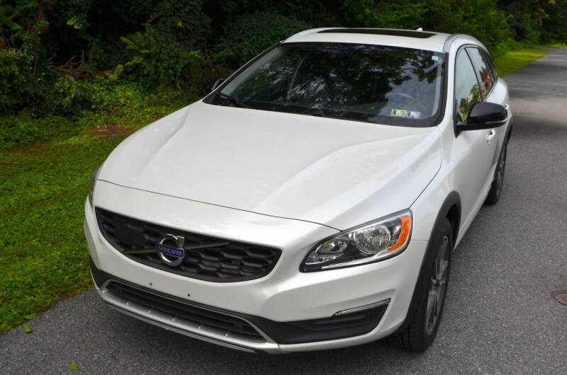 2018 Volvo V60 Cross Country T5 Premier
