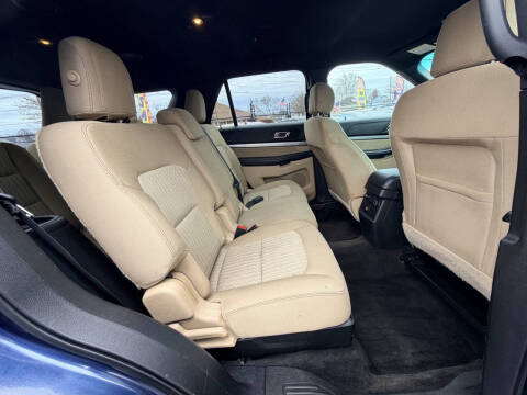 2017 Ford Explorer