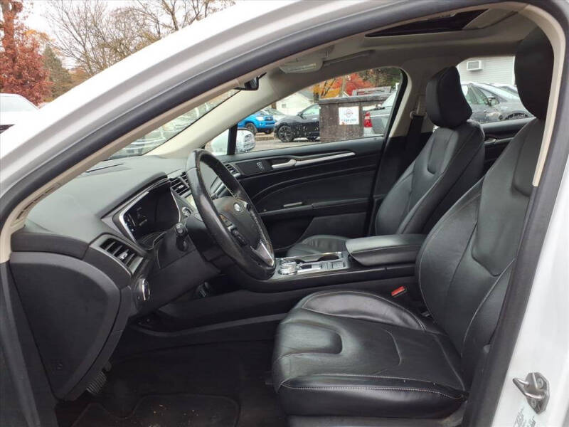 2020 Ford Fusion Energi Titanium