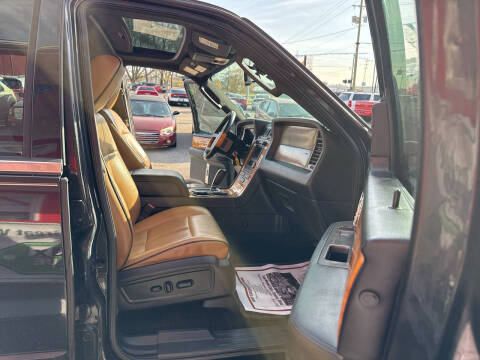 2011 Lincoln Navigator