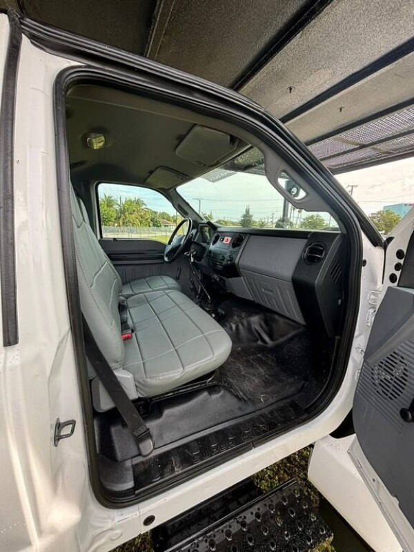 2013 Ford F-750 Super Duty