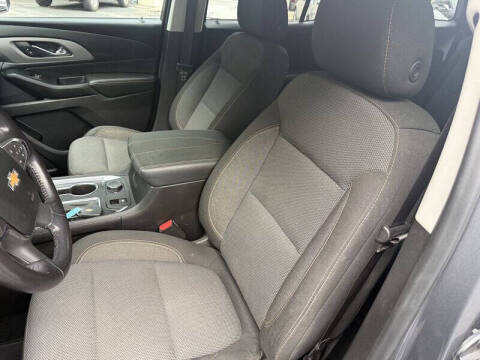 2019 Chevrolet Traverse LT Cloth