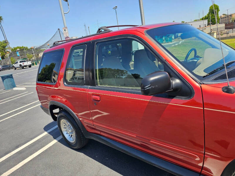 1999 Ford Explorer Sport