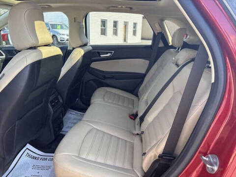 2022 Ford Edge SEL