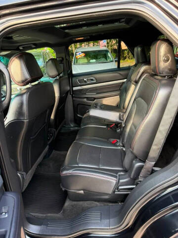 2016 Ford Explorer Sport