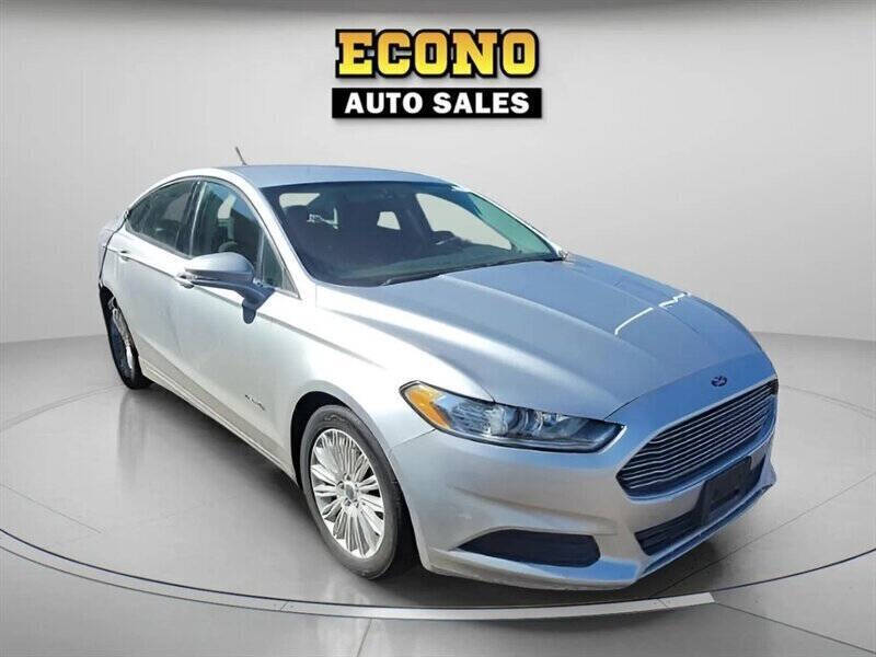 2016 Ford Fusion Hybrid SE