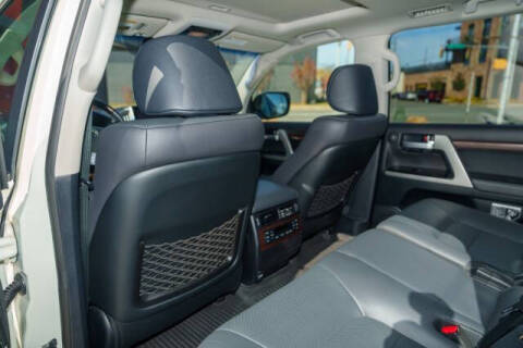 2021 Toyota Land Cruiser