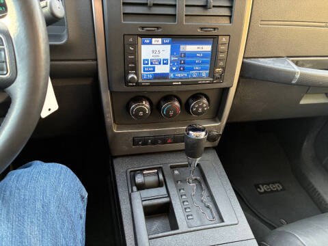 2012 Jeep Liberty Latitude