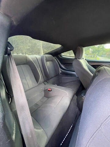 2020 Ford Mustang EcoBoost