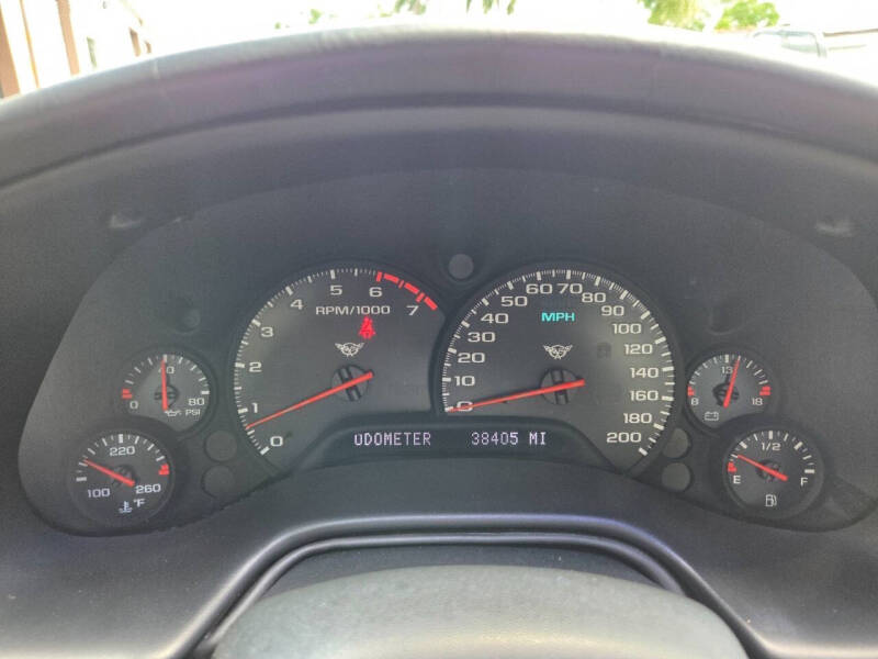 2004 Chevrolet Corvette