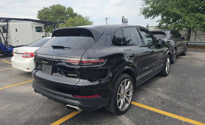 2019 Porsche Cayenne E-Hybrid