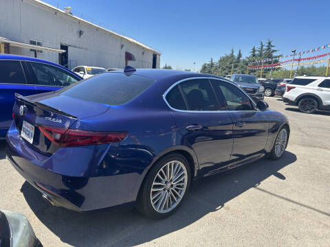 2017 Alfa Romeo Giulia Ti