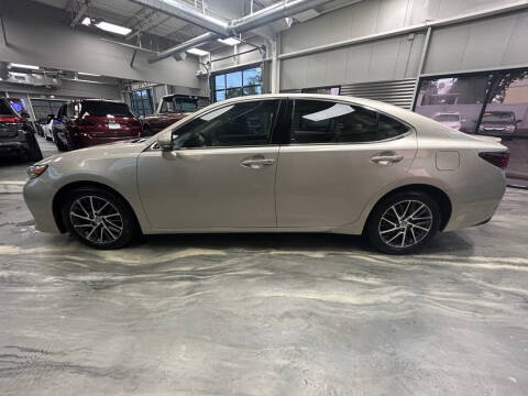 2016 Lexus ES 350