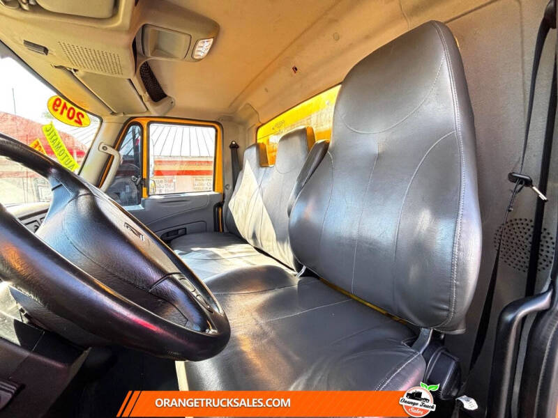 2019 International DuraStar 4300